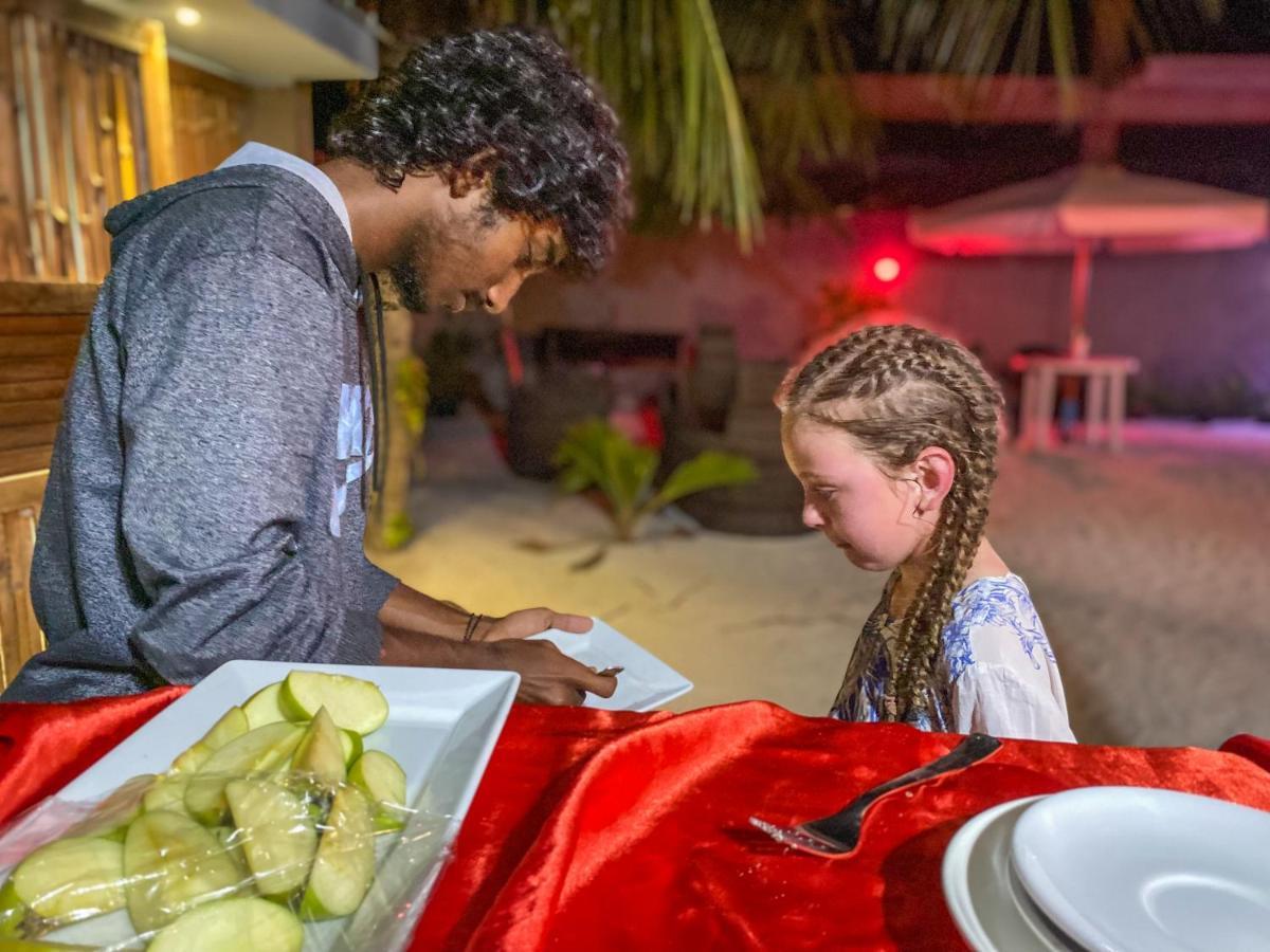 Leisure Inn Guest House Bodufolhudhoo Exterior foto